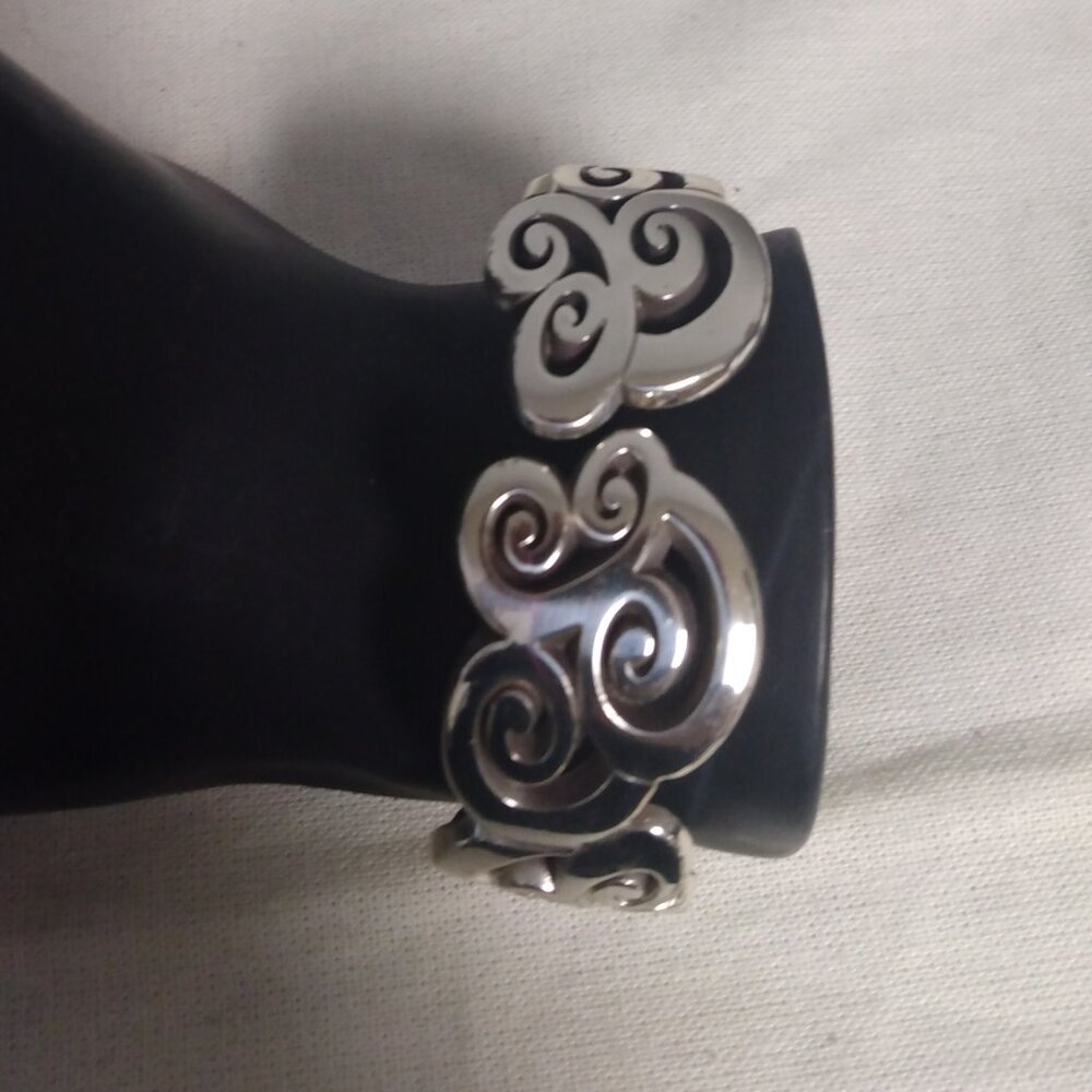 ❤️BRIGHTON Mingle Mix Scroll Clamper Bracelet +Brighton Case
